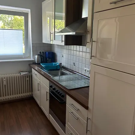 Rentarooms アパート